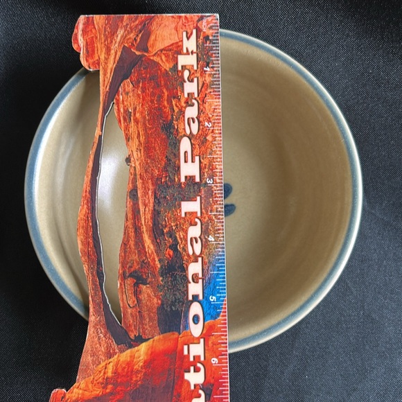 Pfaltzgraff  EUC Cereal Blue and brown Folk Art Vintage pair small ceramic bowls - Picture 8 of 13